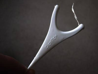 DenTek plastic floss pick