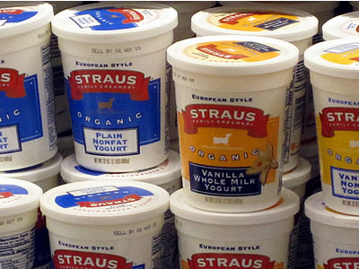 Straus organic dairy farm