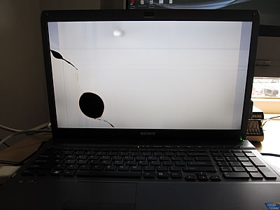broken laptop monitor broken laptop monitor