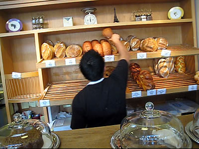 buy bread in cloth bag without plastic