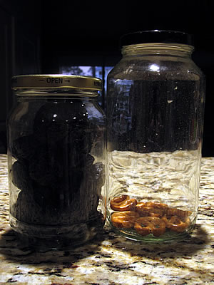 airplane snacks airplane snacks